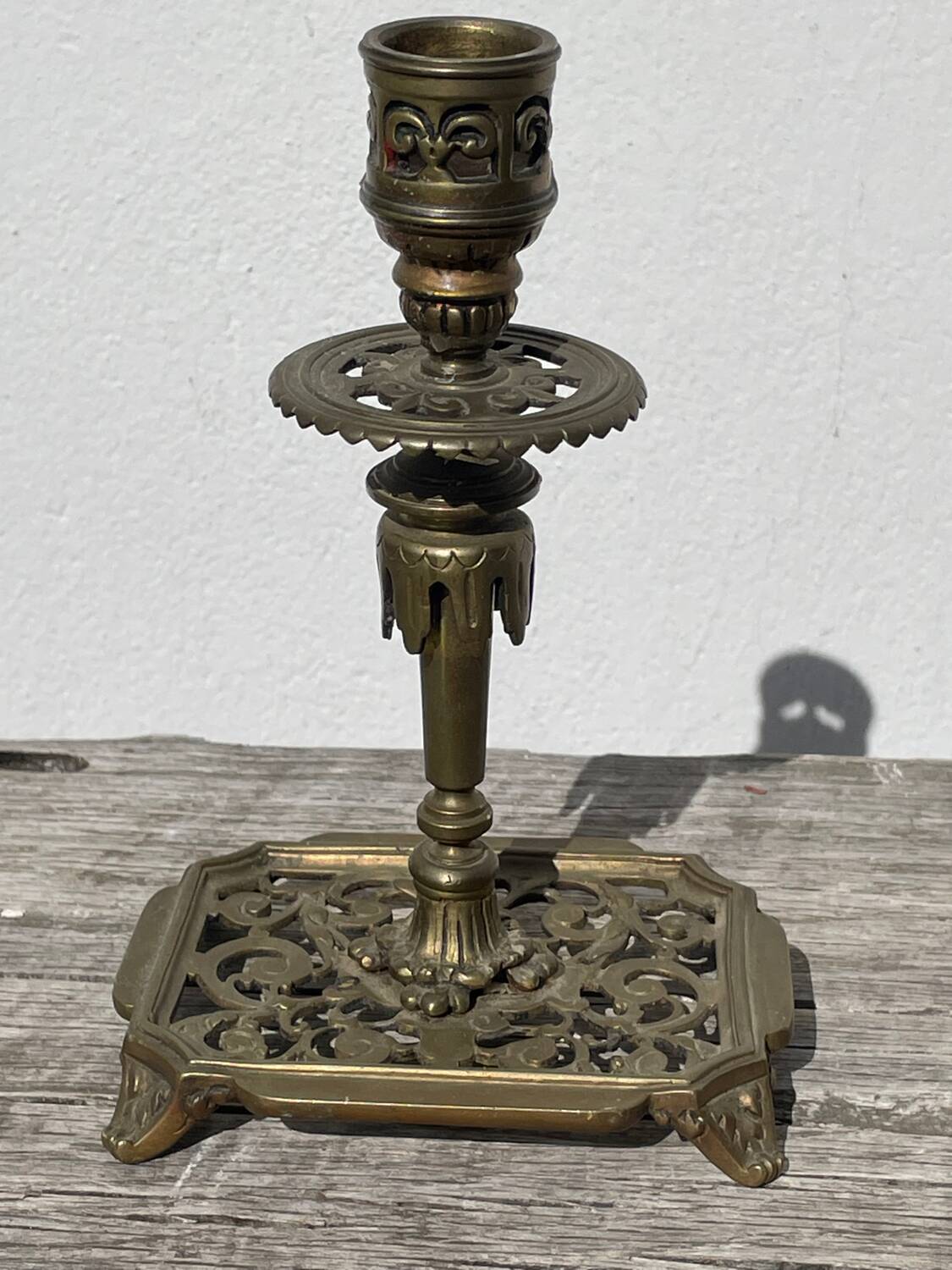 Bougeoir Victorien en bronze doré