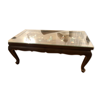 Chinese coffee table lacquered and inlaid