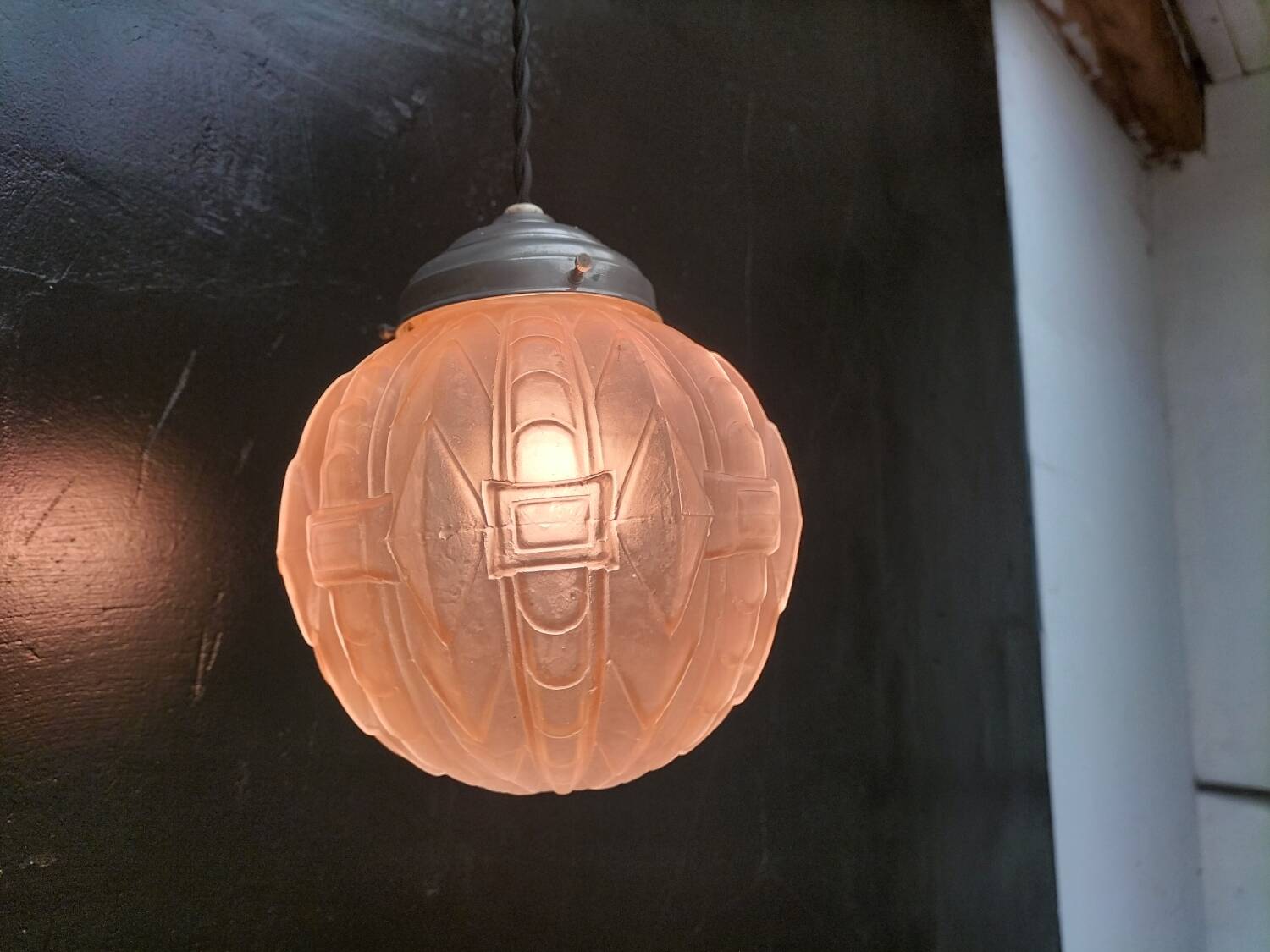 Art Deco glass suspension