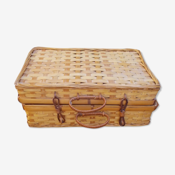 Wicker's valise