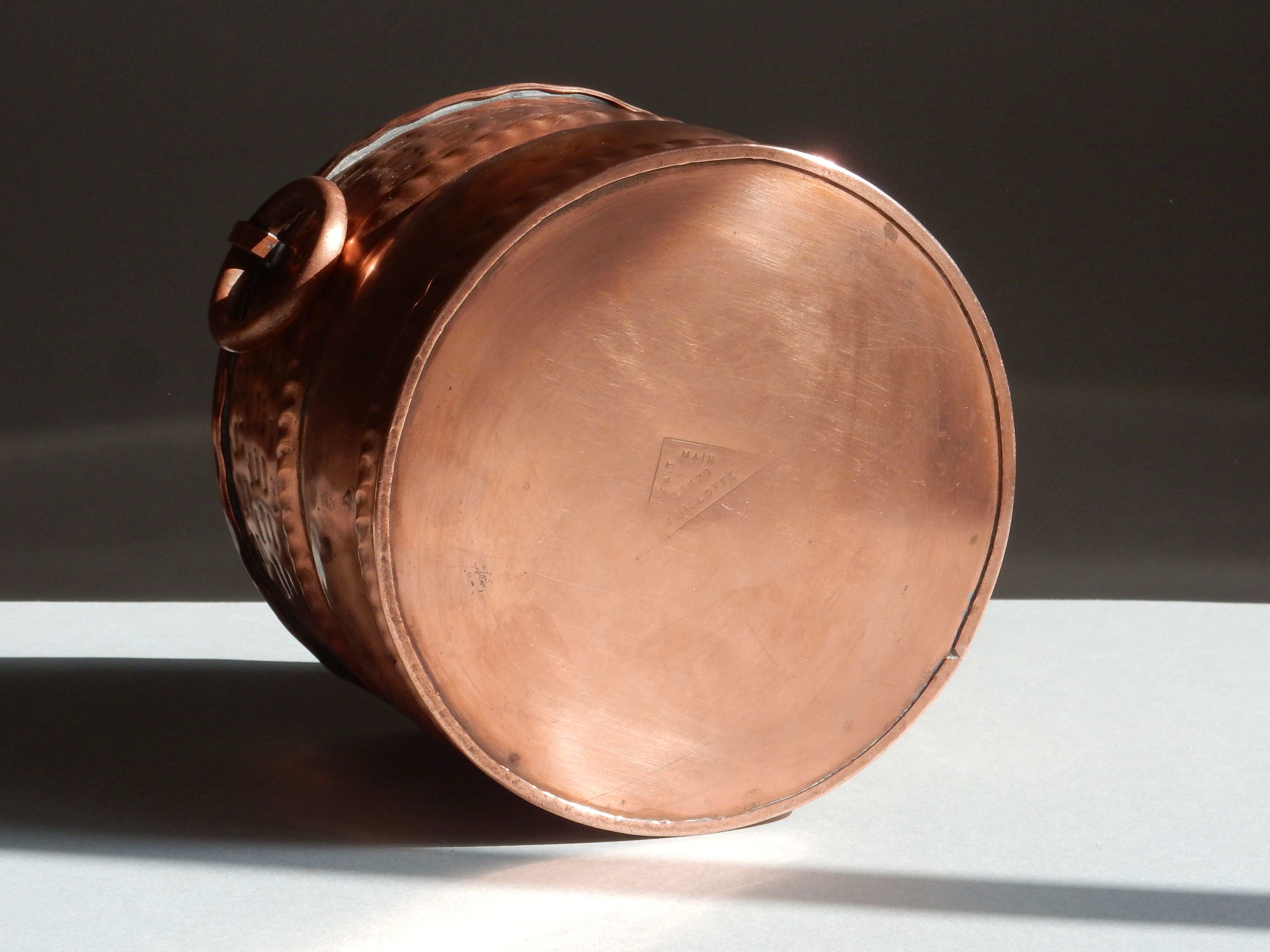Cache-pot en cuivre rose France