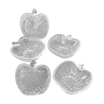 Apple-shaped cups