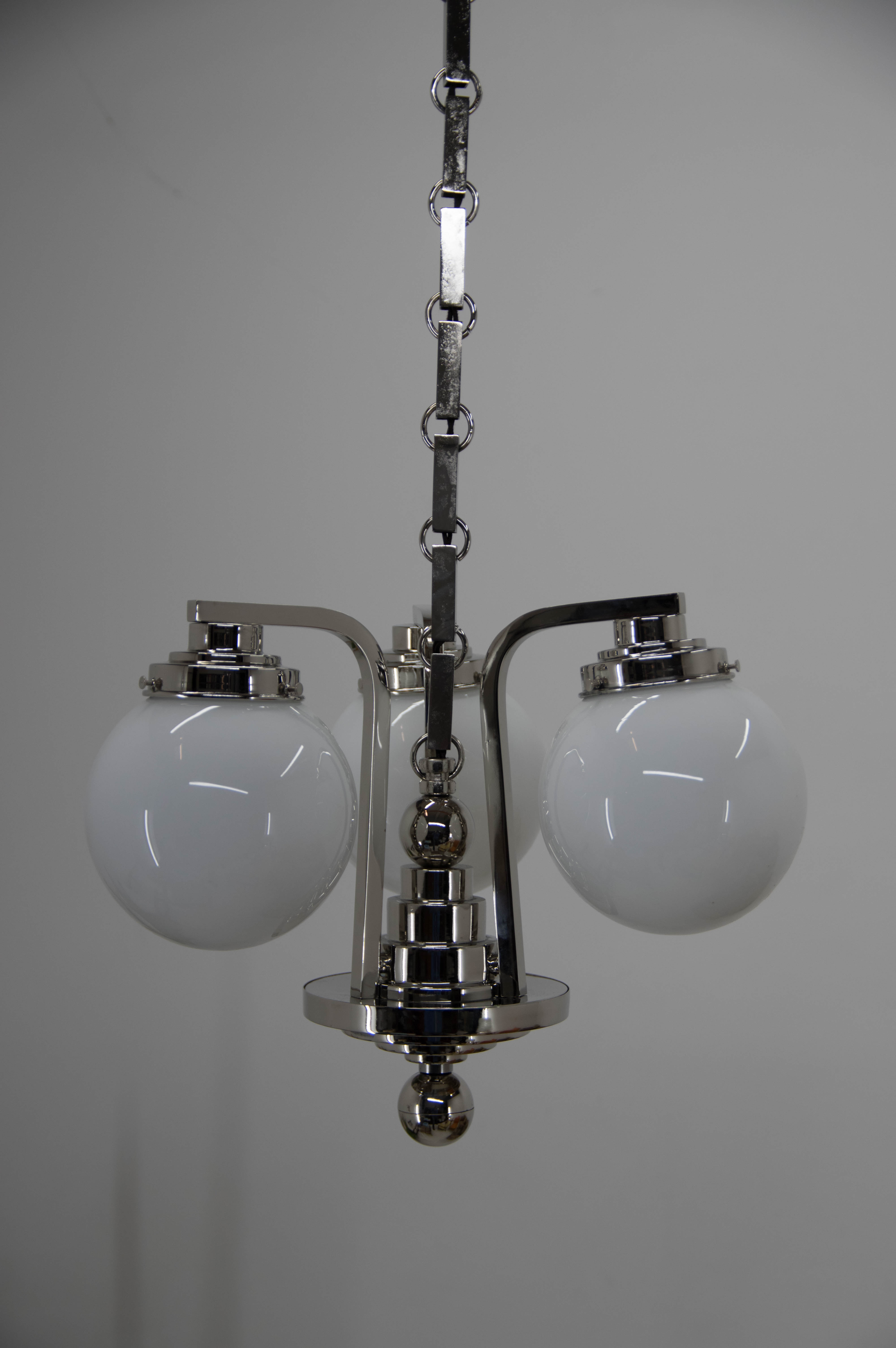 Art Deco 3-flamming Chandelier, 1920s