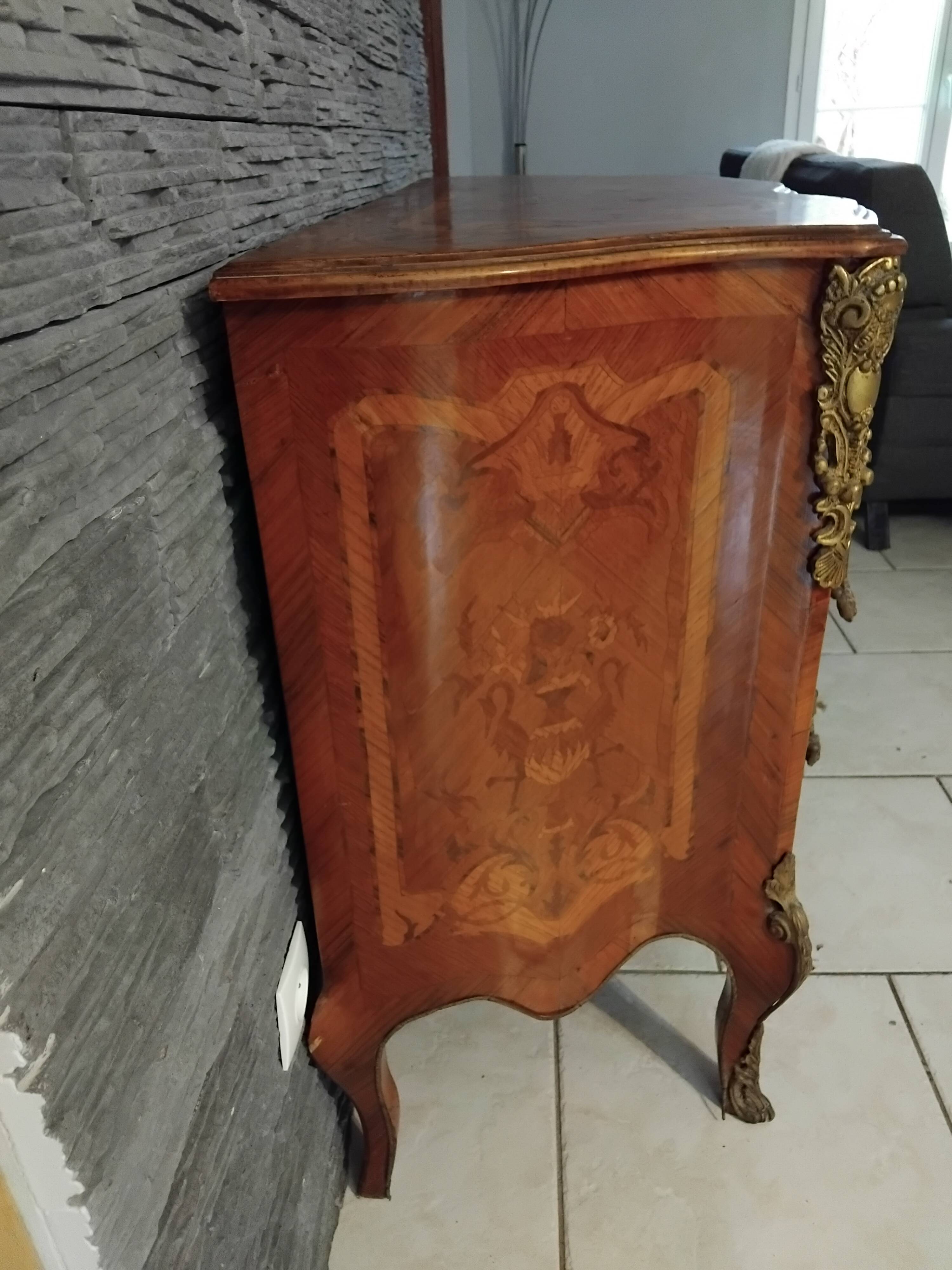 Antique louis xv style chest of drawers