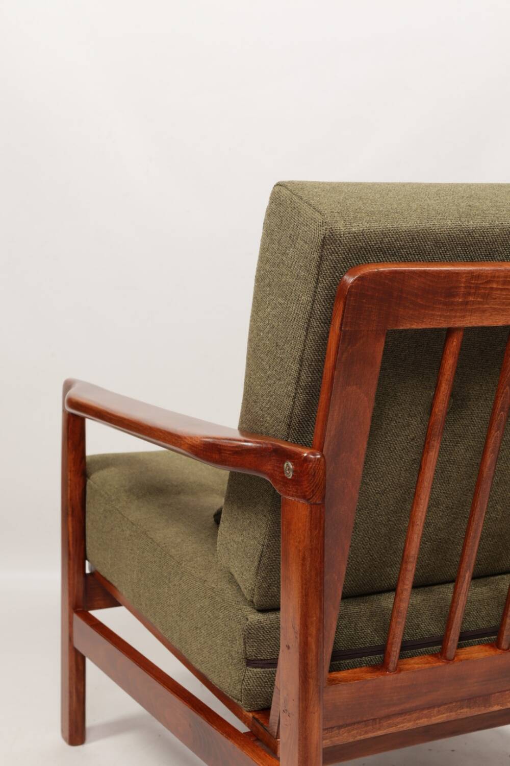 Vintage armchair green olive design by Z.Baczyk 1965