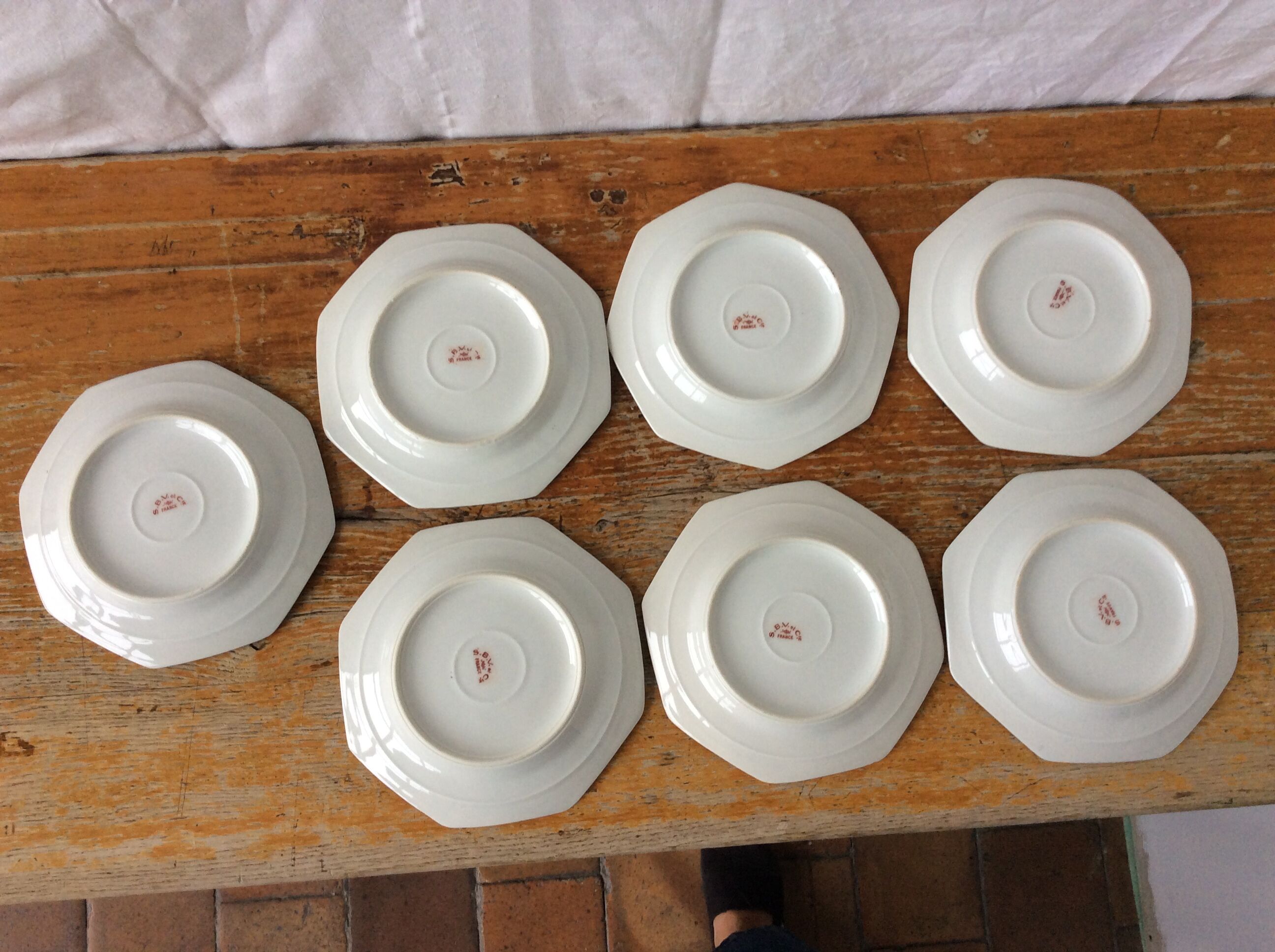 Set of 7 vintage porcelain dessert plates