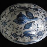 Vegetable soup tureen and its frame, Matet earthenware factory, Martres-Tolosane