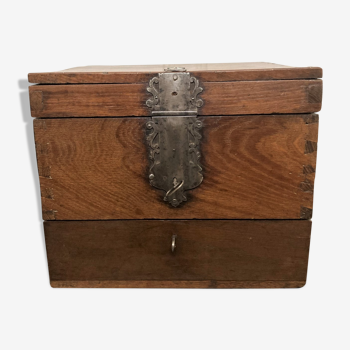 Wooden chest carved fitting Madagascar XXth