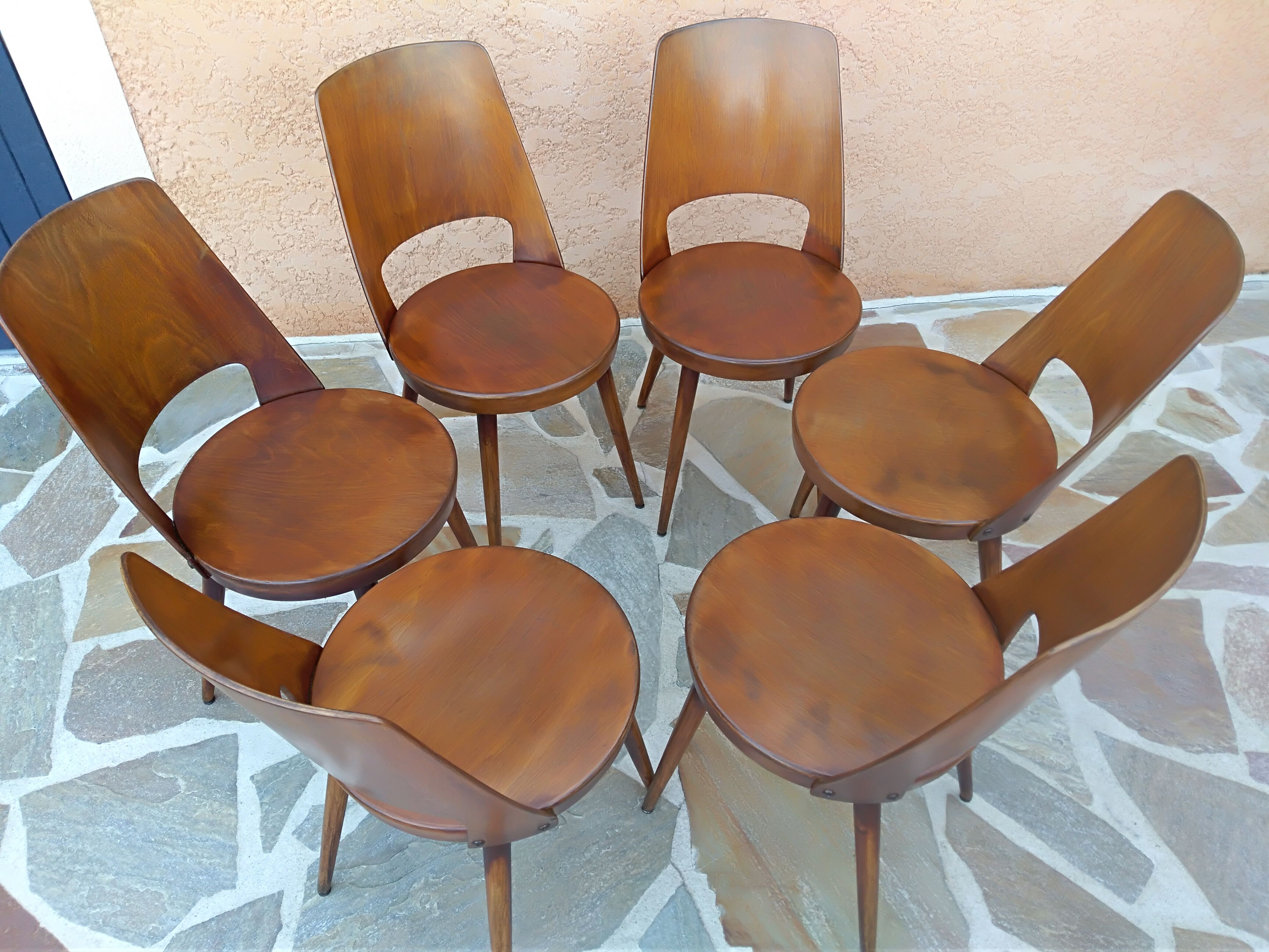 Suite de 6 chaises de bistrot Baumann modèle Mondor années 1960