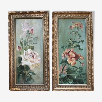 Deux tableaux anciens fleurs et cadres dorés