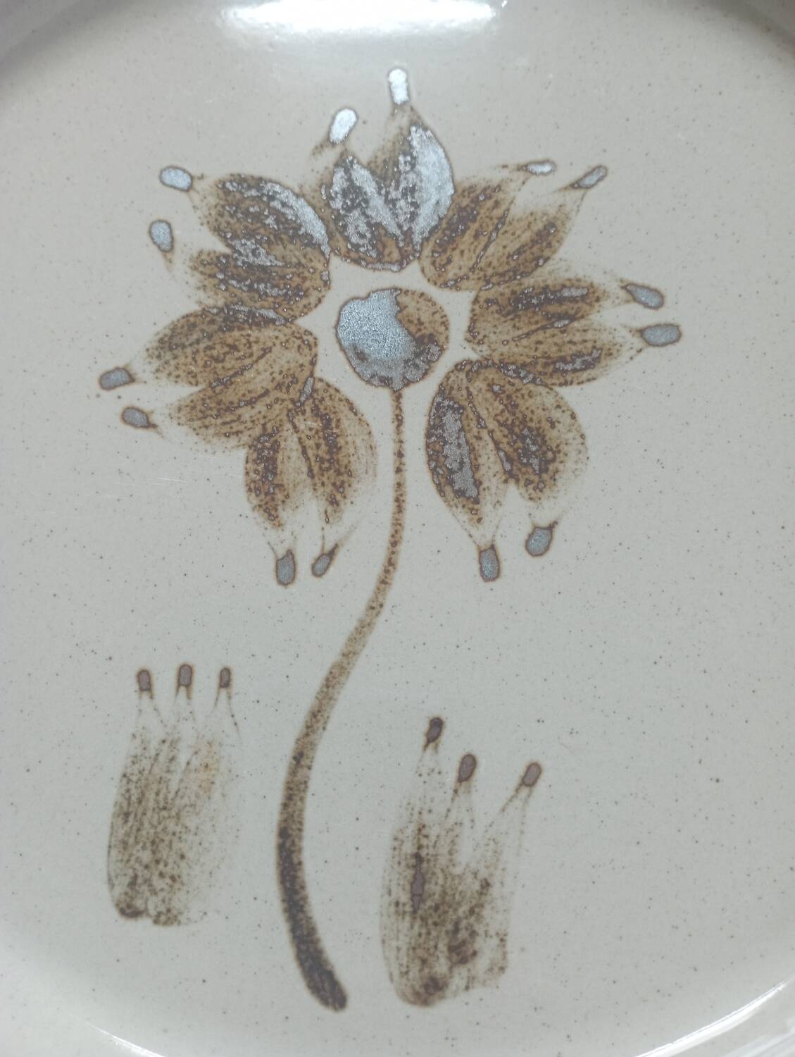 Flat plate in real France stoneware