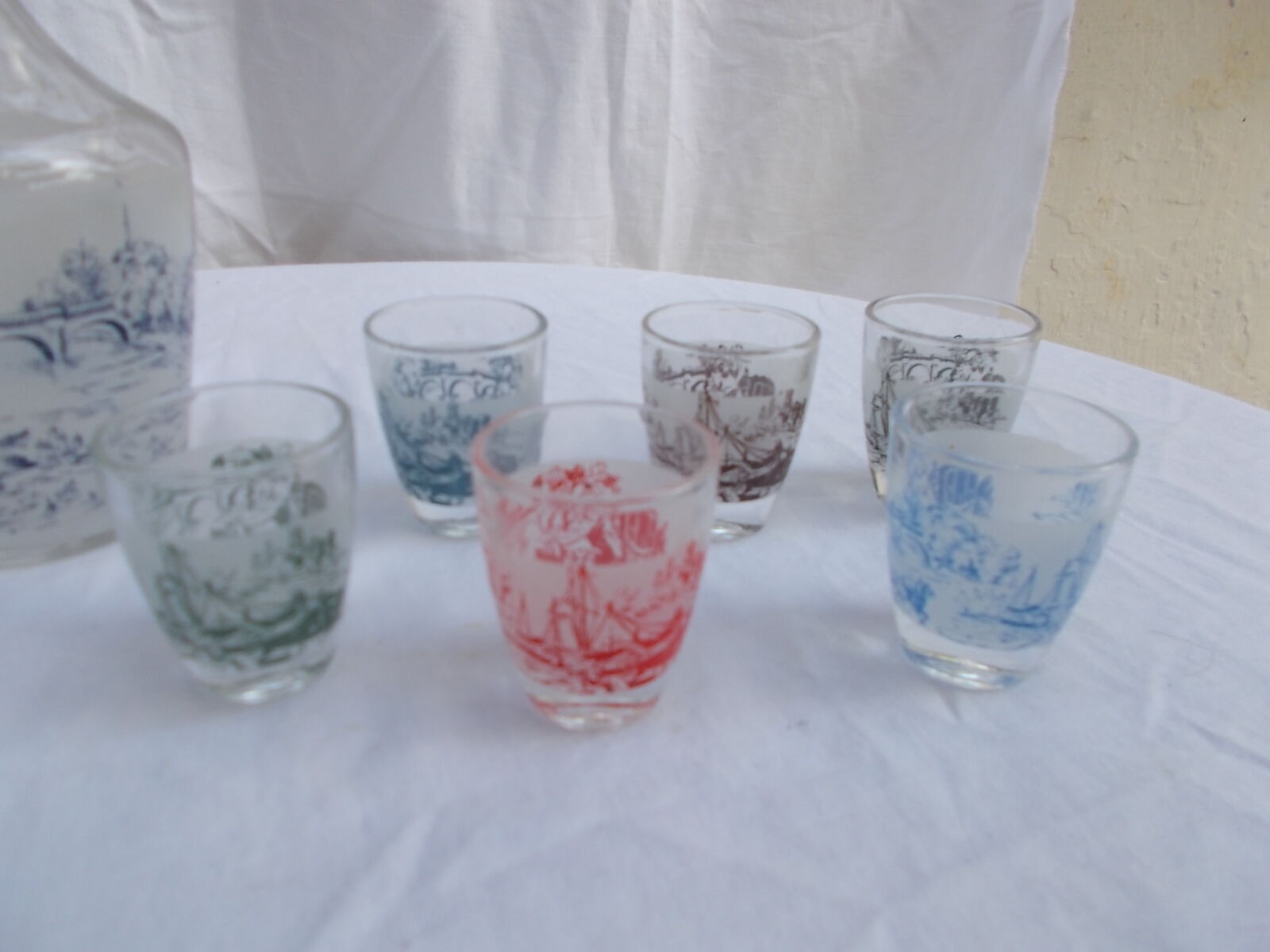 ensemble verres et carafe 60'