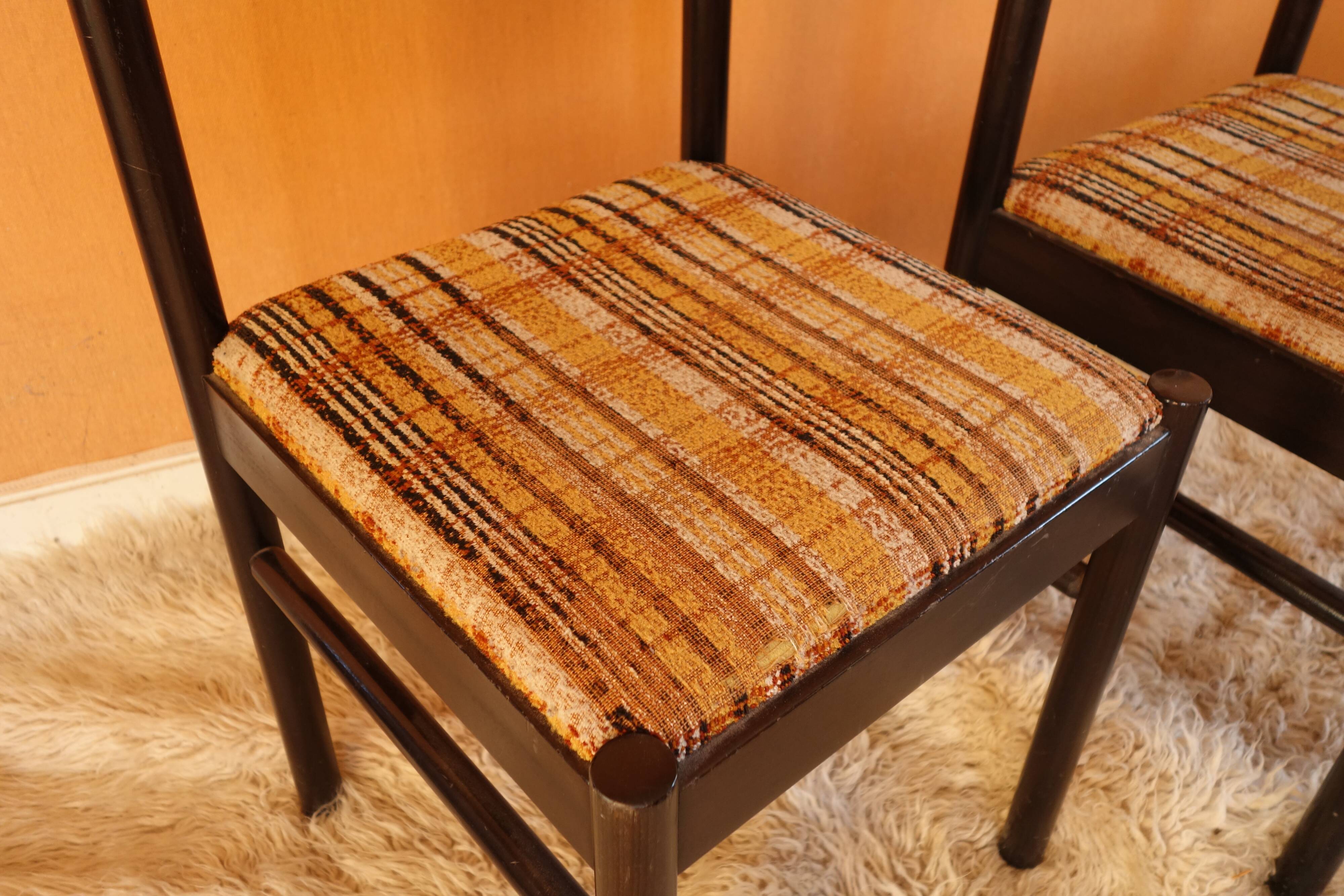 Vintage modernist chairs from the 50s -