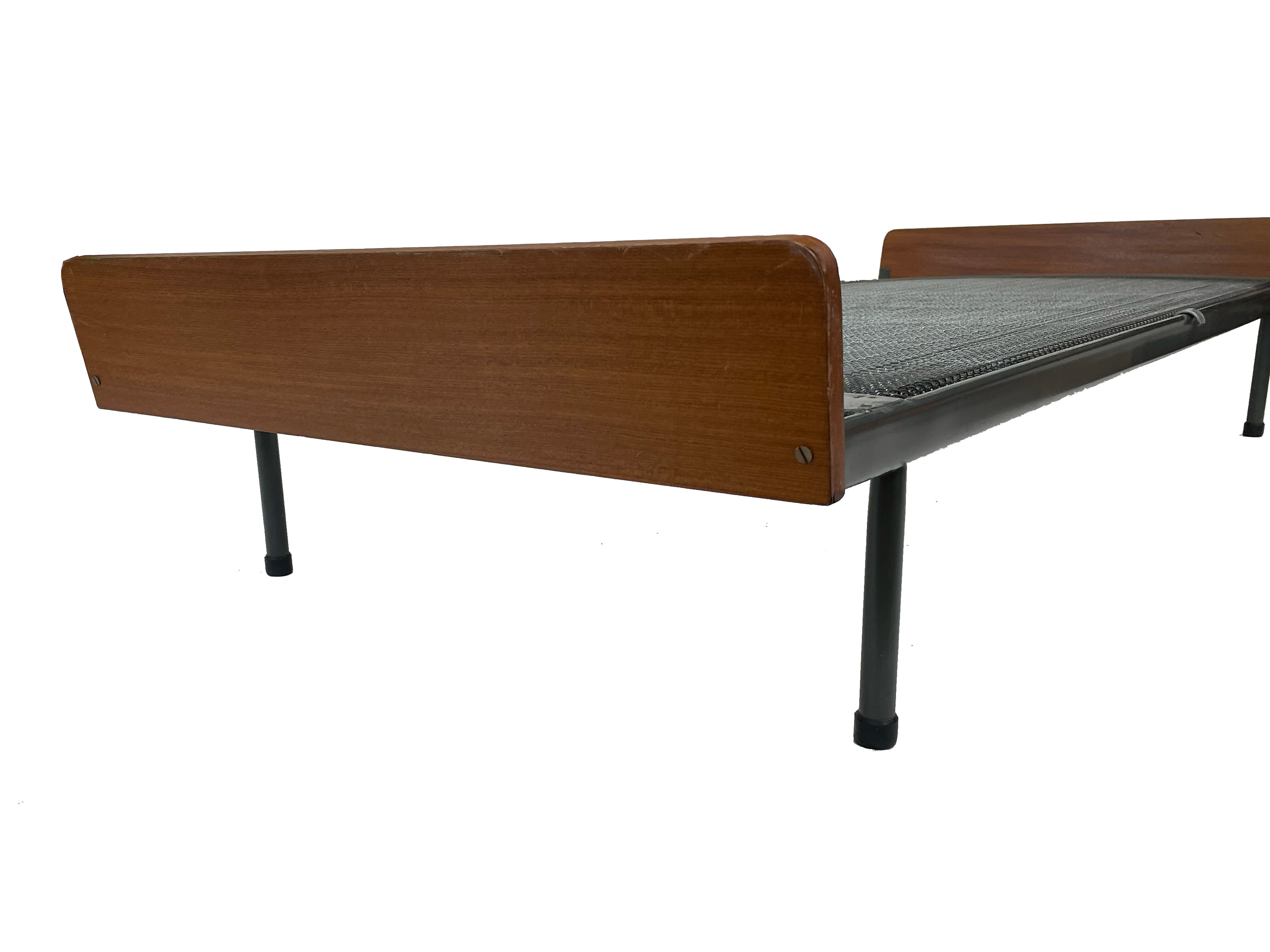 Vintage daybed of the 1960s Netherlands minimalist design