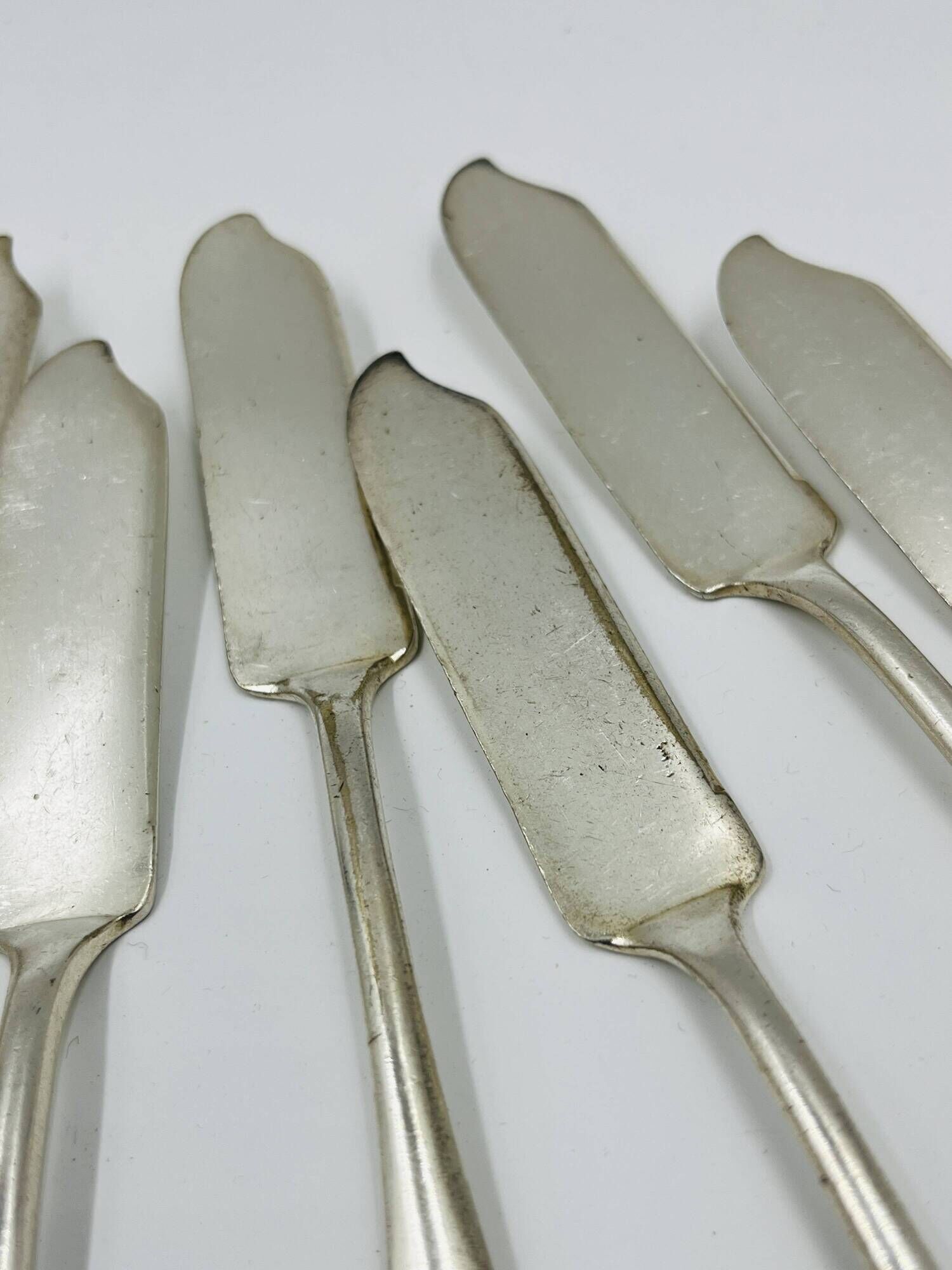 Lot 12 Fish Knives Silver-Plated Wiskemann