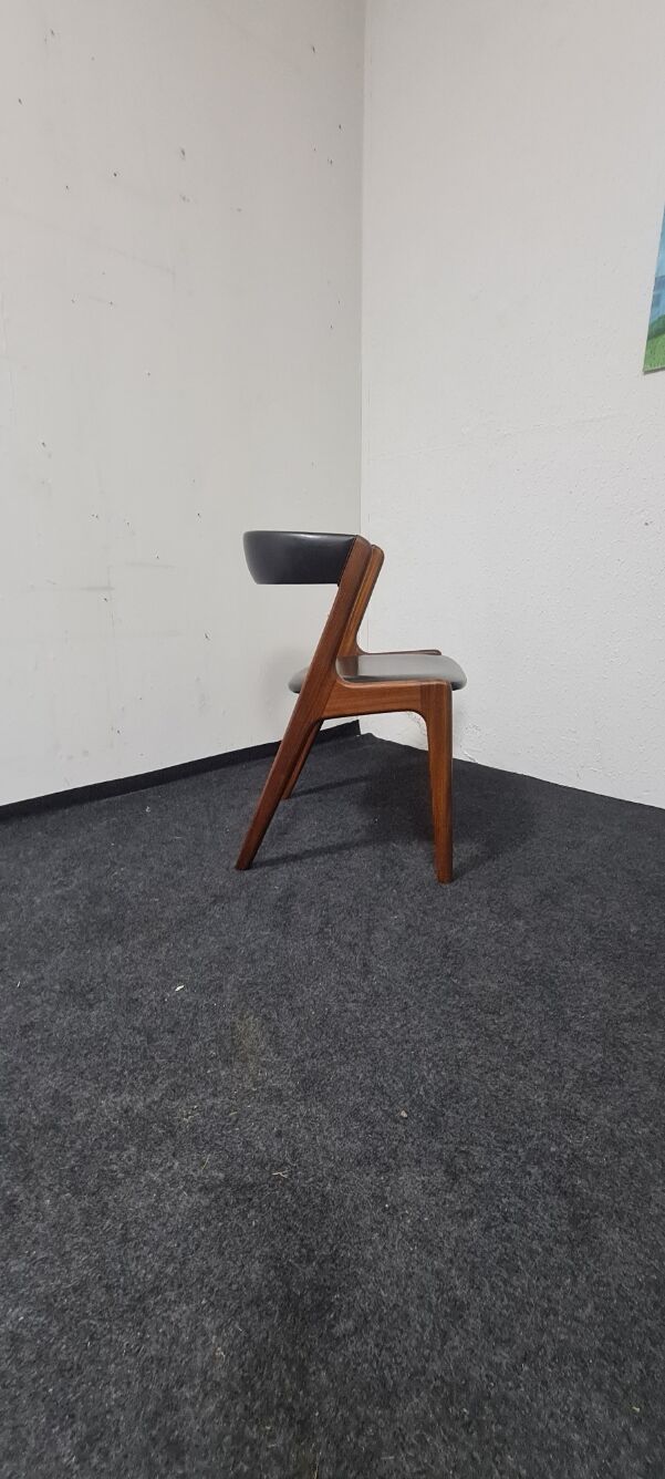 Vintage teak Z chair