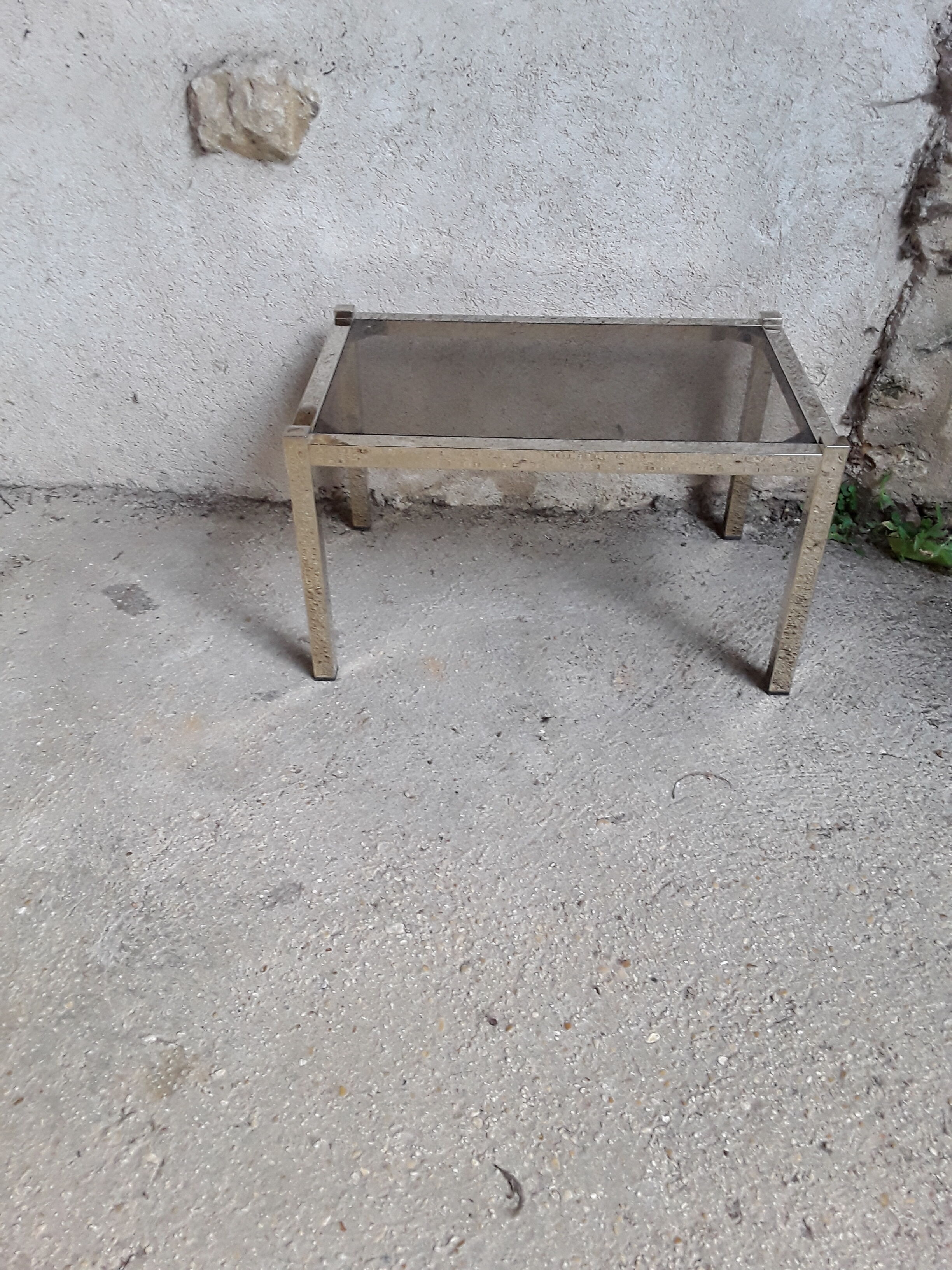 table basse verre et metal