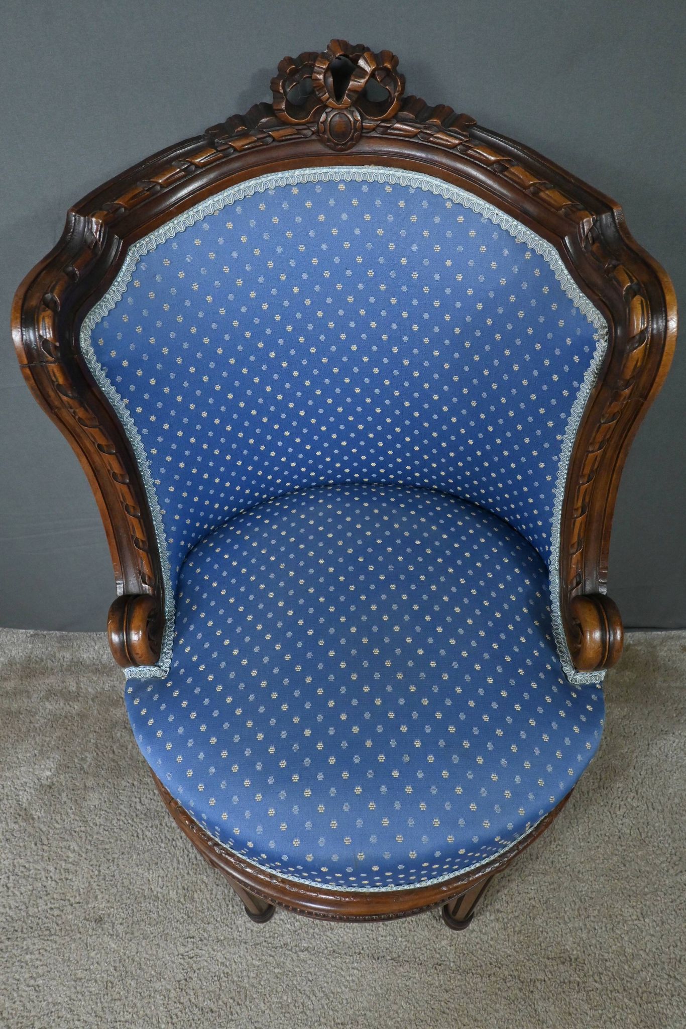 Louis XVI Style Beech Swivel Harpist Chair – Early 20th Century