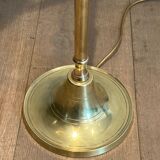 Paire de lampes liseuses ajustables à bras amovibles en laiton attribué à la Maison Jansen