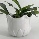 Cache-pot vintage en forme de tulipe en porcelaine blanche