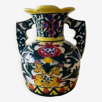 Art deco vase with handles