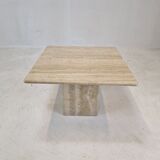 Italian coffee table in travertine, 1980s