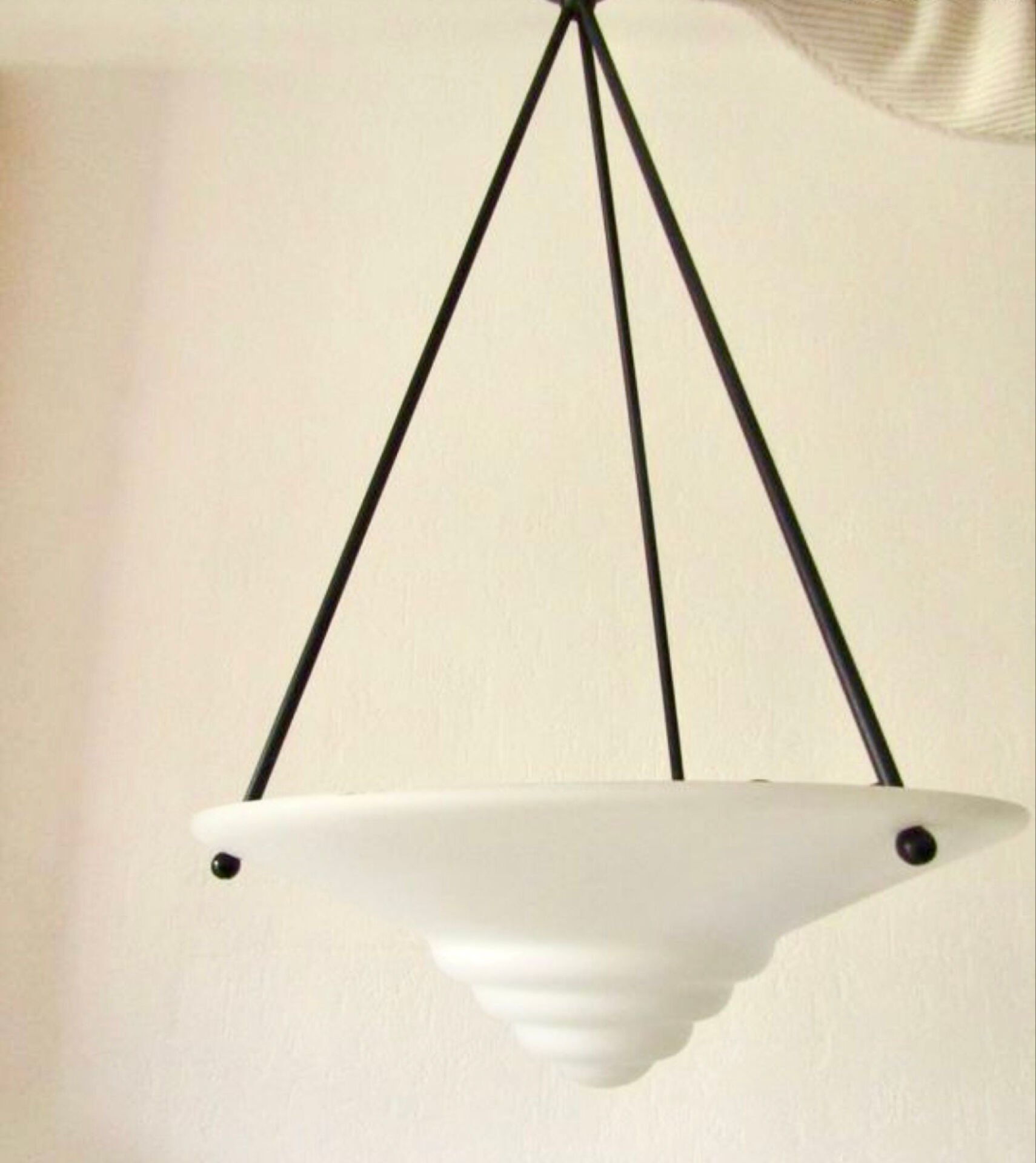 Vintage opaline glass pendant light – Art Deco style – Ø40 cm