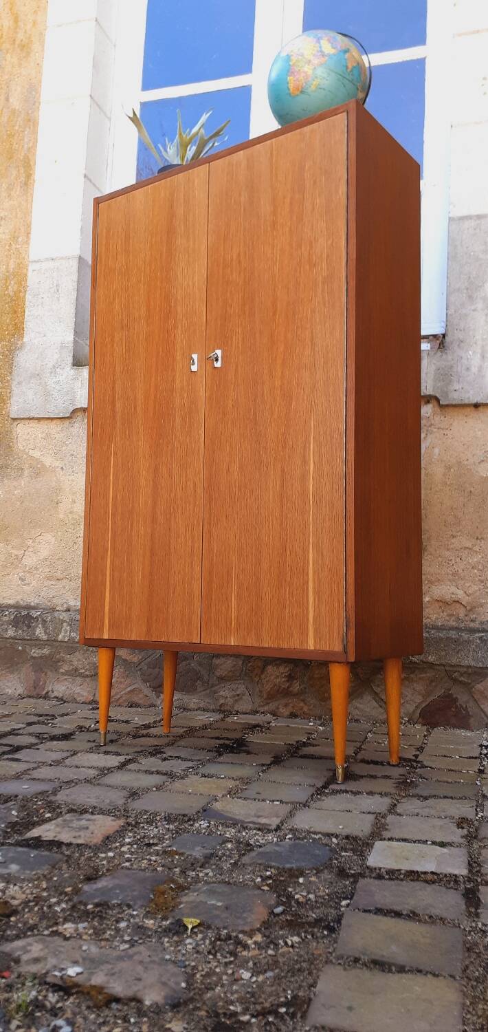 Armoire vintage année 60 en chêne