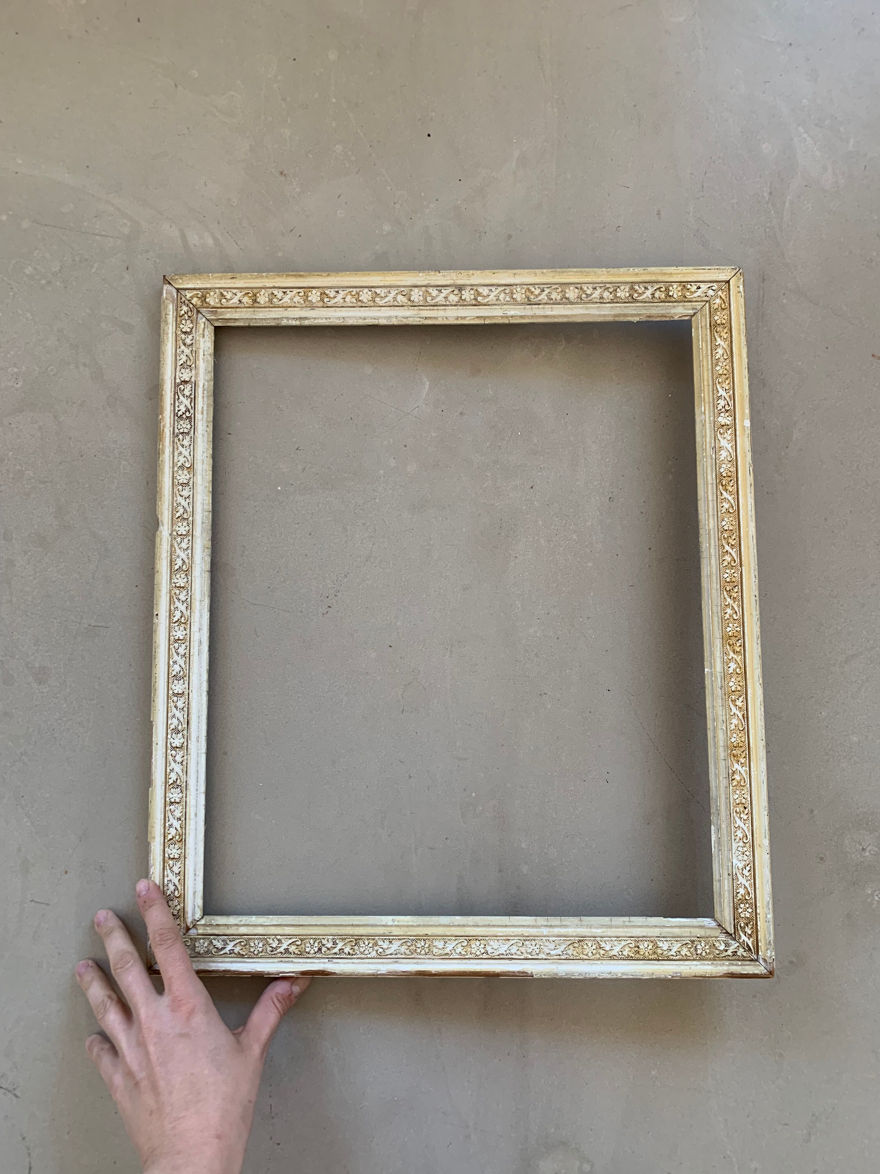 Old white/gold frame