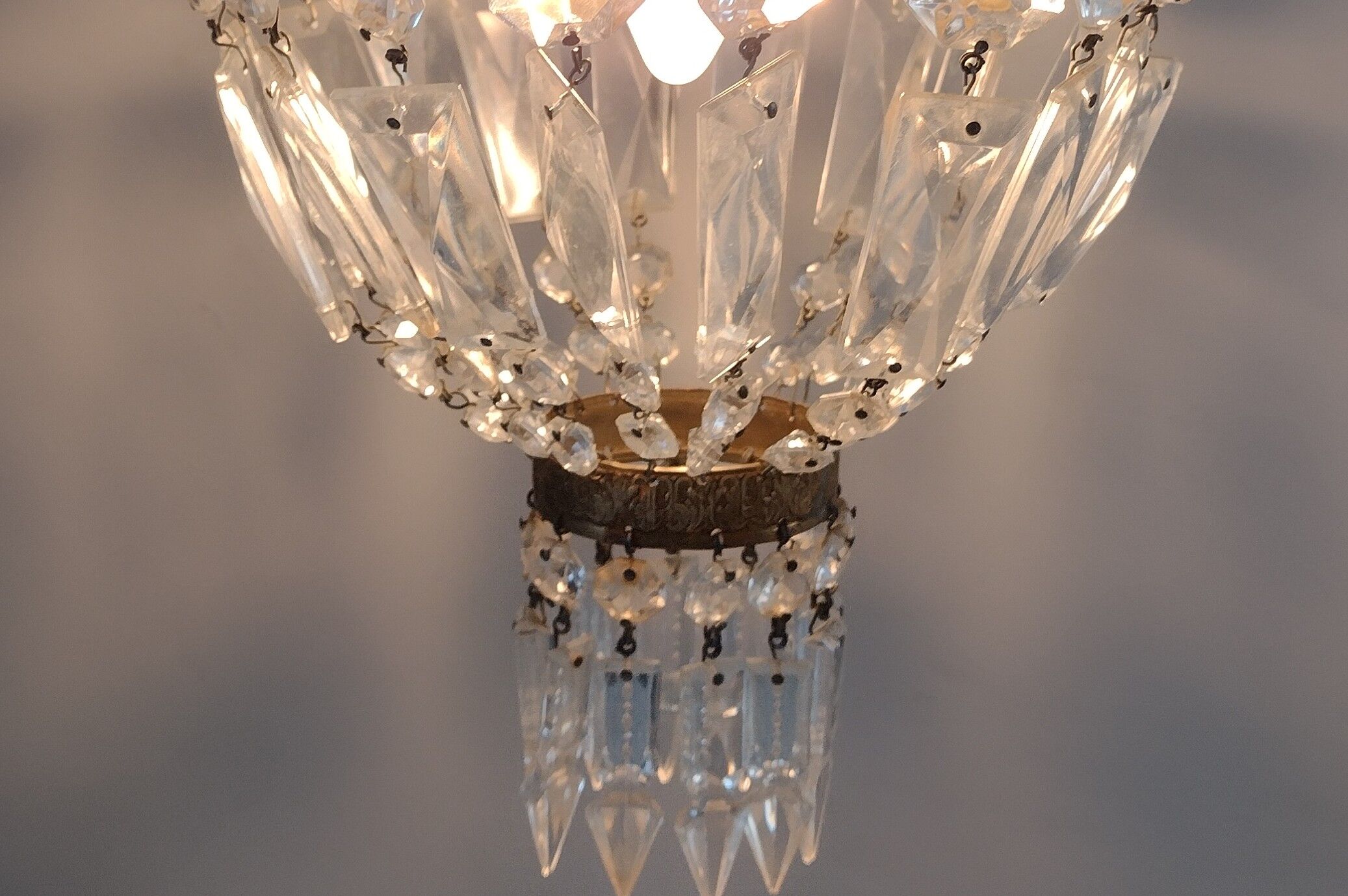 Grape variety chandelier