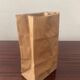 Vase Paper Bag trompe l’œil signé Alka Malta