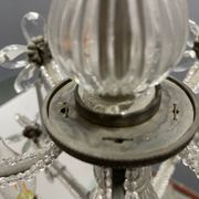 Chandelier en bronze avec fleurs en perles de cristal des années 1950