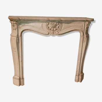 Louis XV white marble mantel from the 19th century
