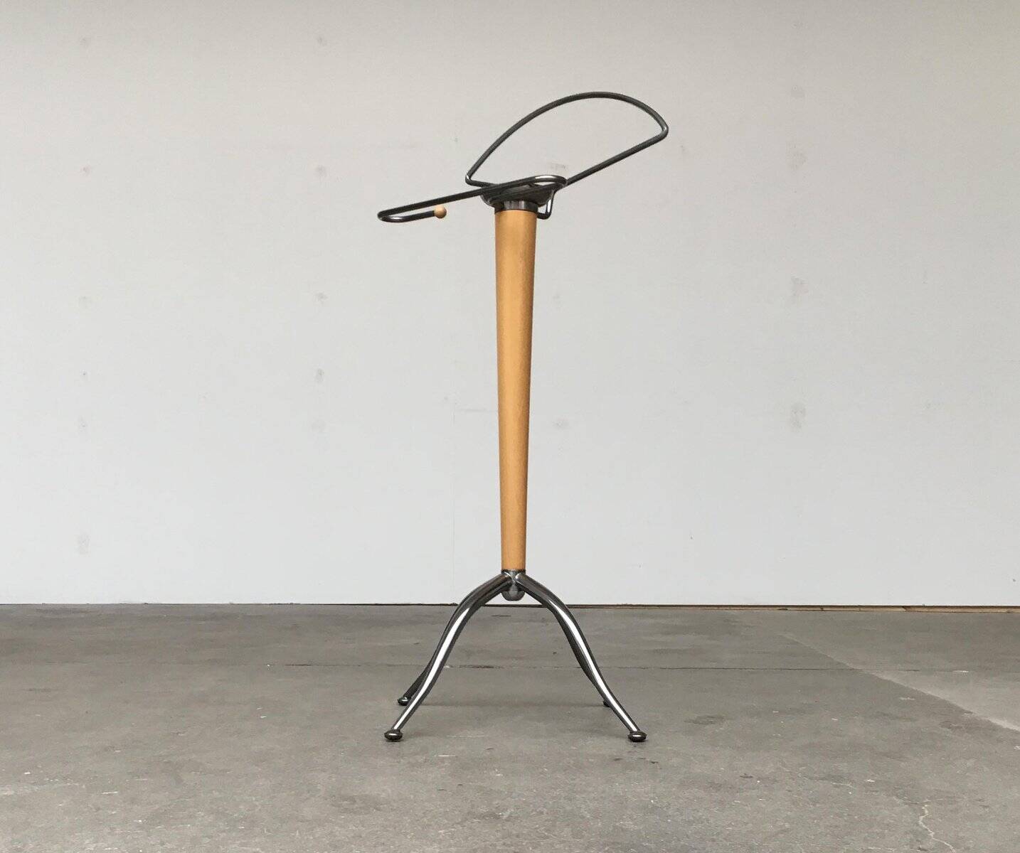 Vintage Italian postmodern coat rack by Calligaris.