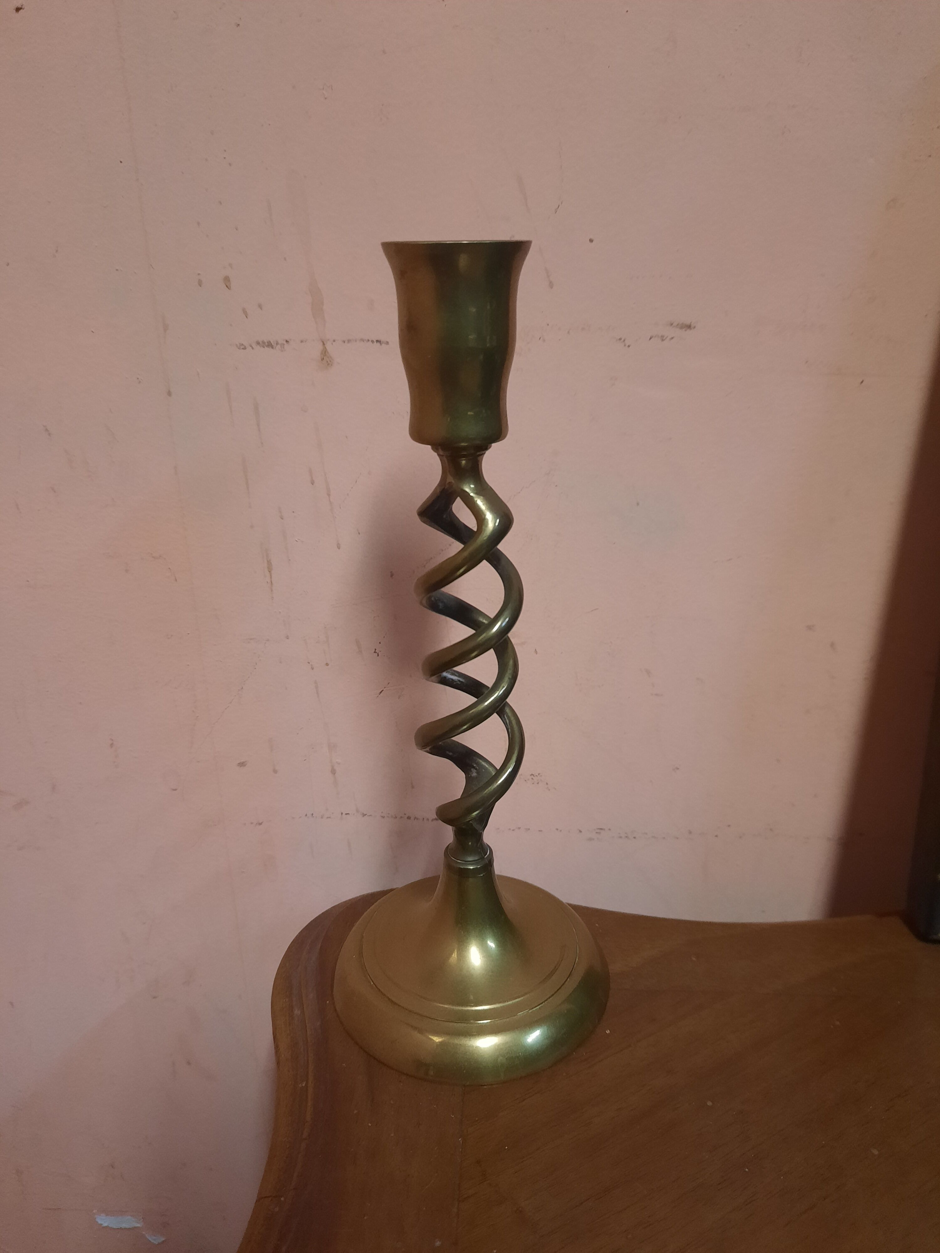Golden candle holder