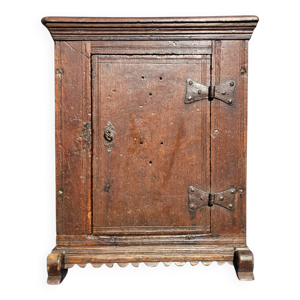 Armoire de garde-manger