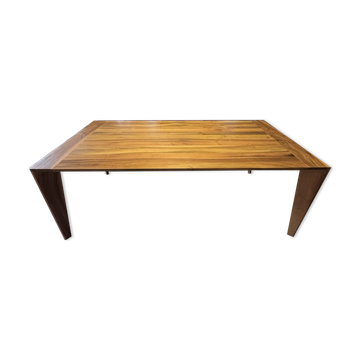 Table repas design Noyer massif Ligne Roset