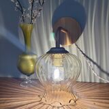 Applique coudée globe vintage en verre ambré