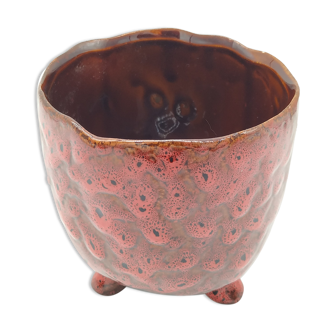 Tripod pot cover in red enamelled ceramic