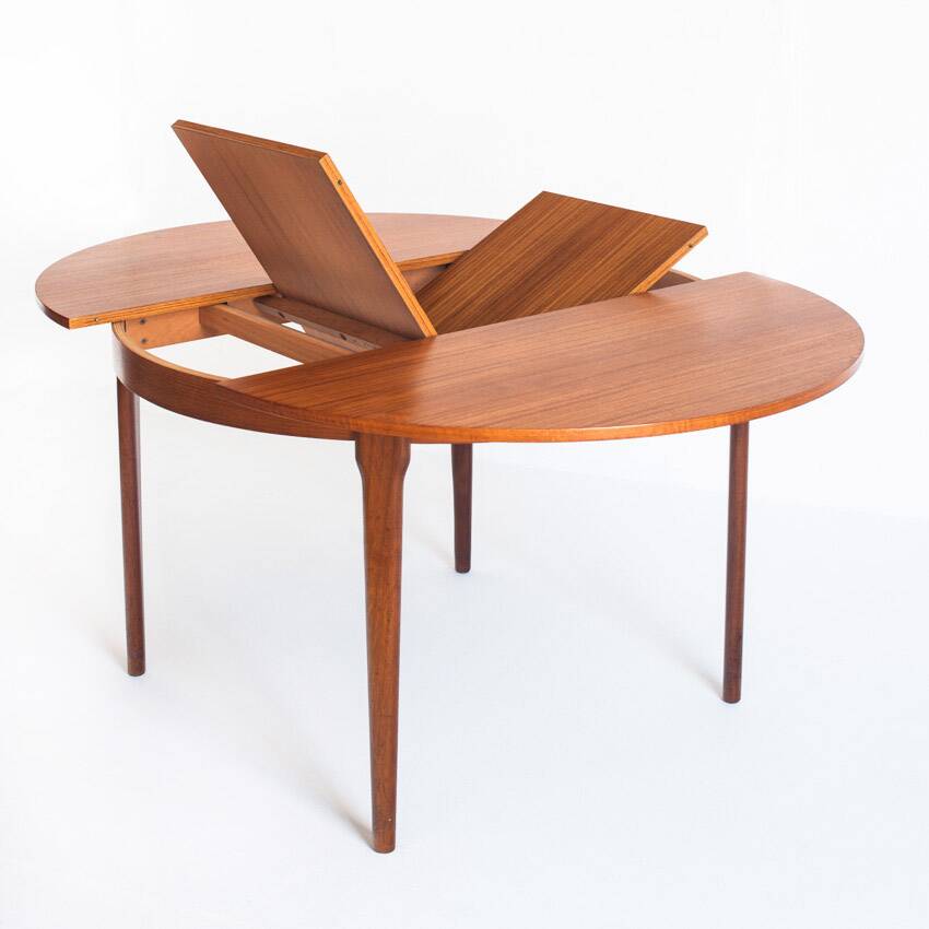 Vintage Scandinavian style table with central extension. Teak wood. France, 1960s