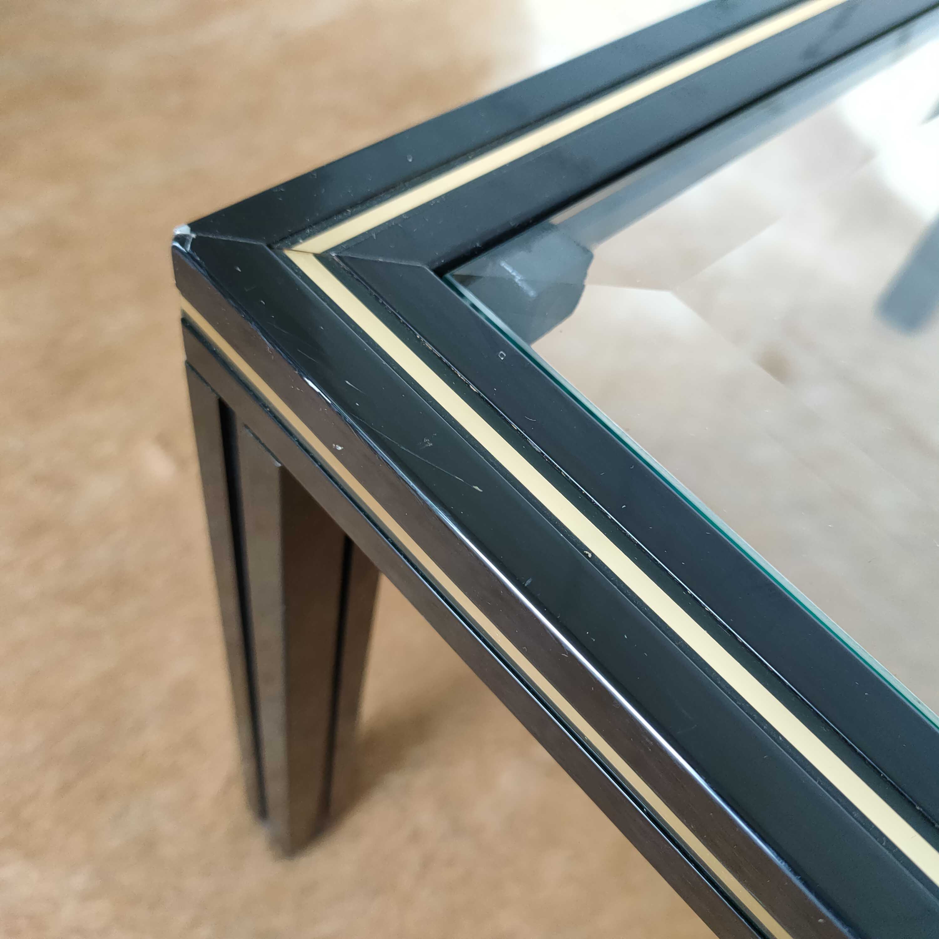 Coffee table beveled glass and black and gold metal