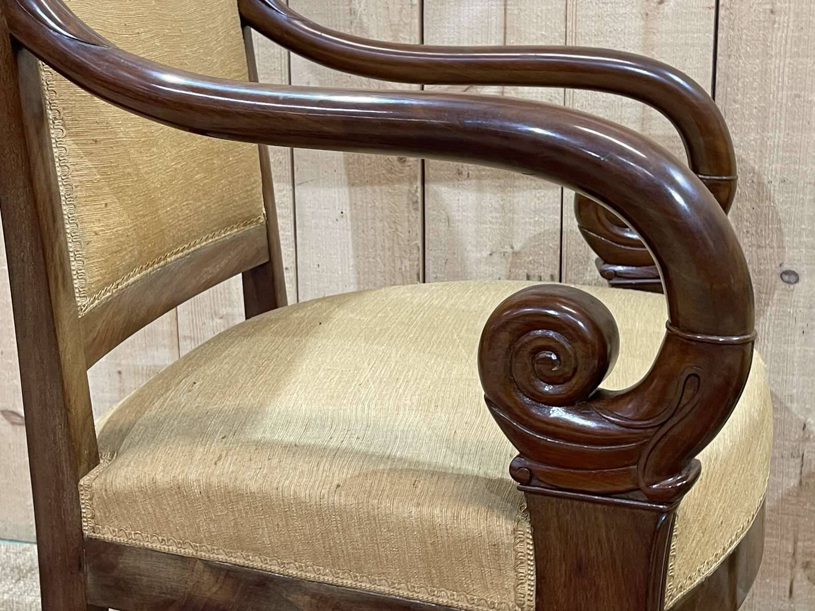 Pair of Restoration armchairs in mahogany from the end of the 19th century (fabric defects)
