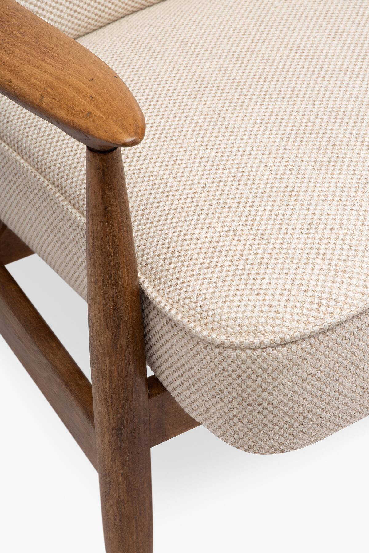 Pair of GFM-87 armchairs