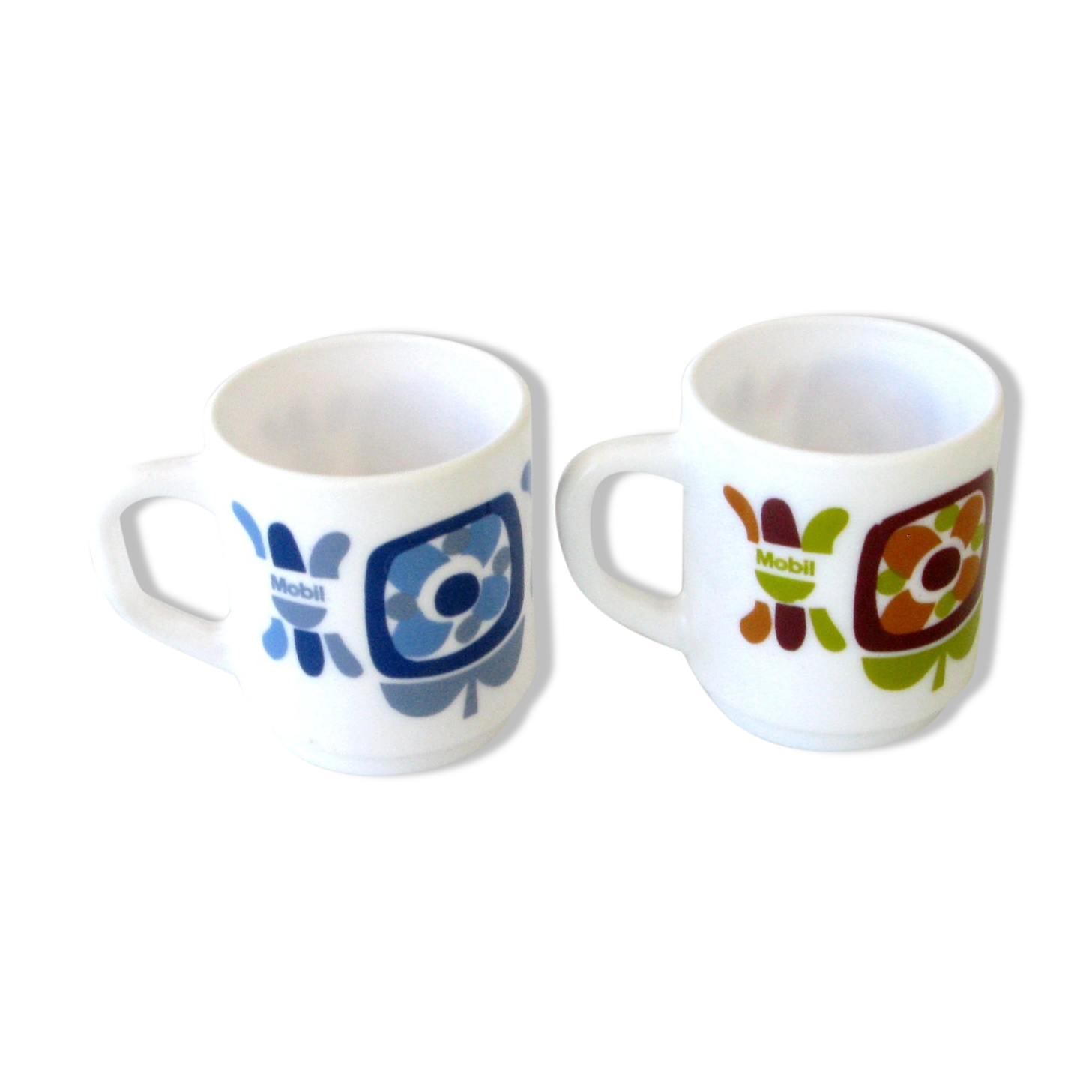 Lot 2 mugs mobil - arcopal vintage from the 70s/80s