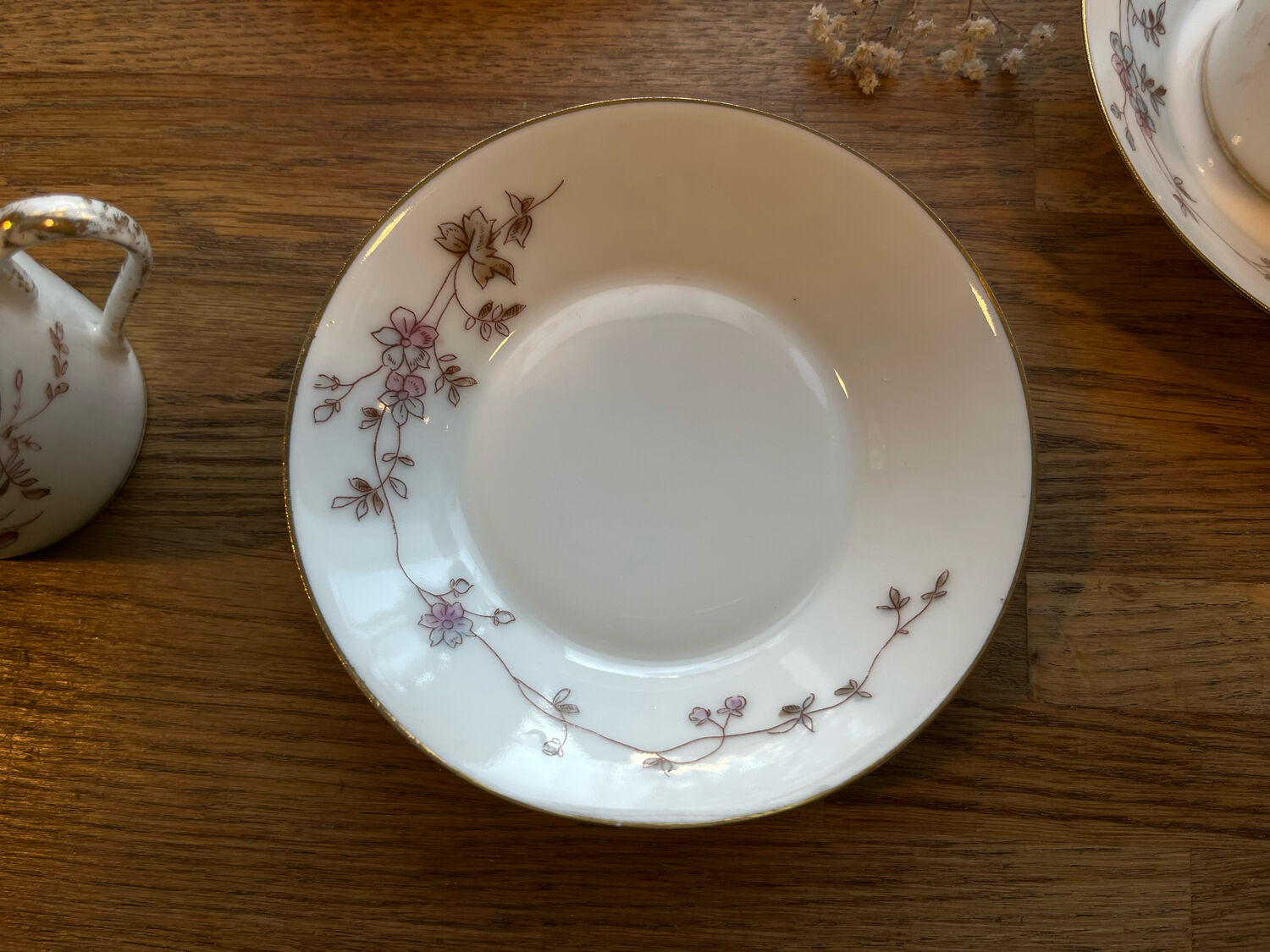 Porcelain coffee set