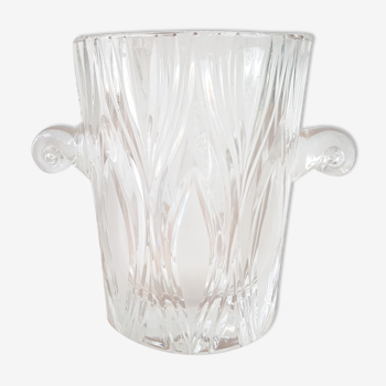 Ice bucket made of clear and frosted glass