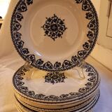Set of 12 flat plates Terre de fer, Brienne model, HB&Cie manufacture, early twentieth century.