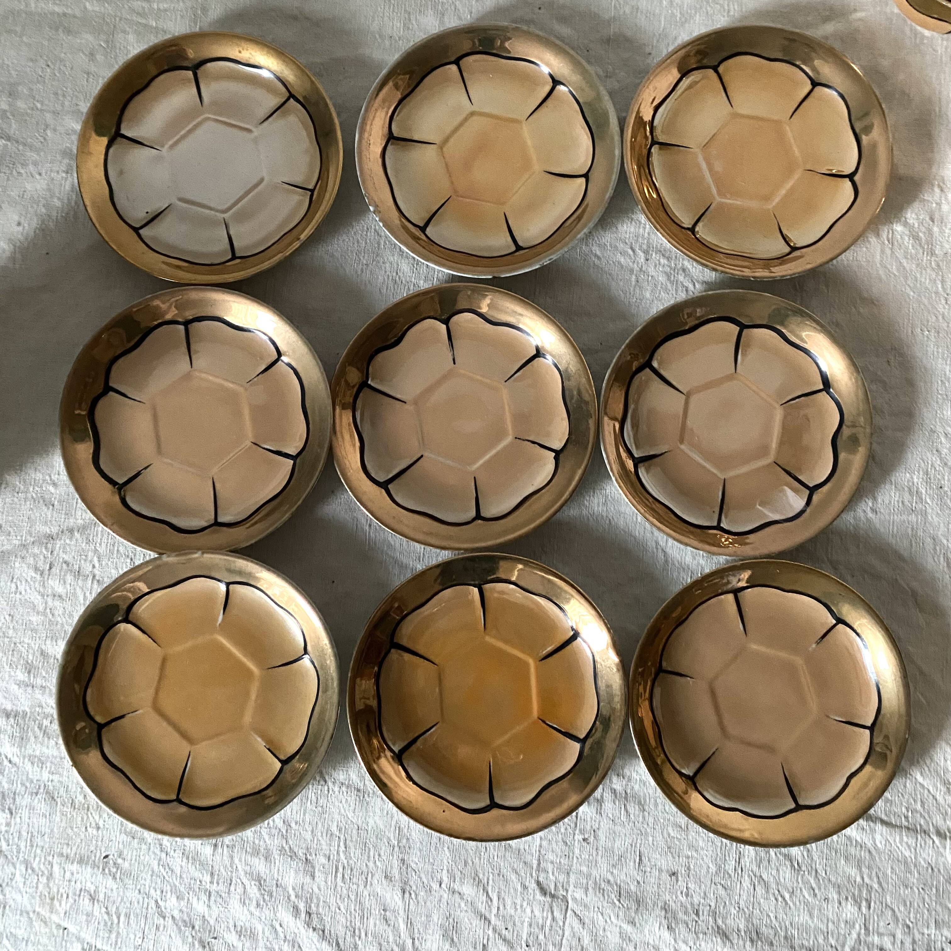 Fine porcelain cups, pearly, Japan