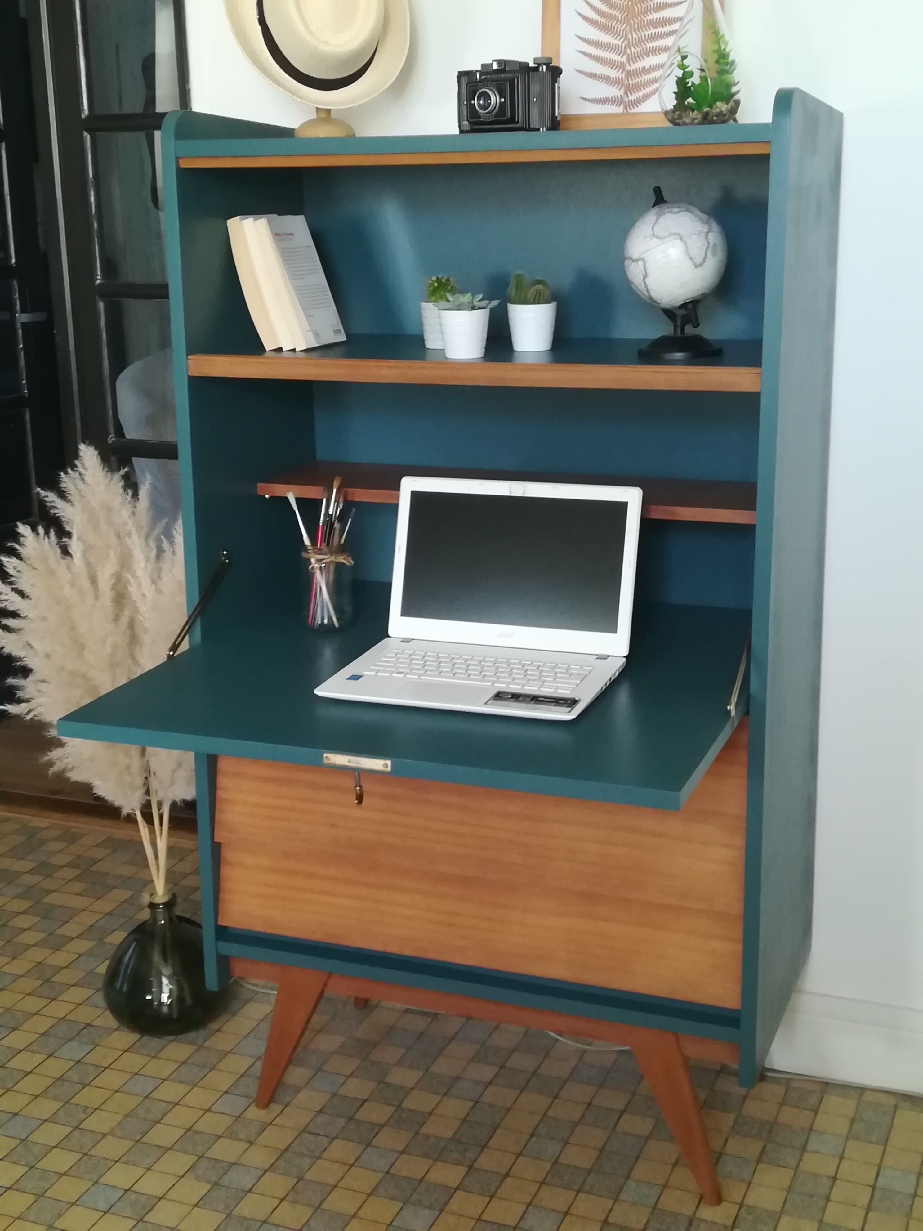 Vintage secretary 50s