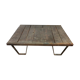 Table basse en palette d'usine industrielle